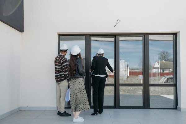 Crucial strategies for protecting your privacy while relocating in the uk